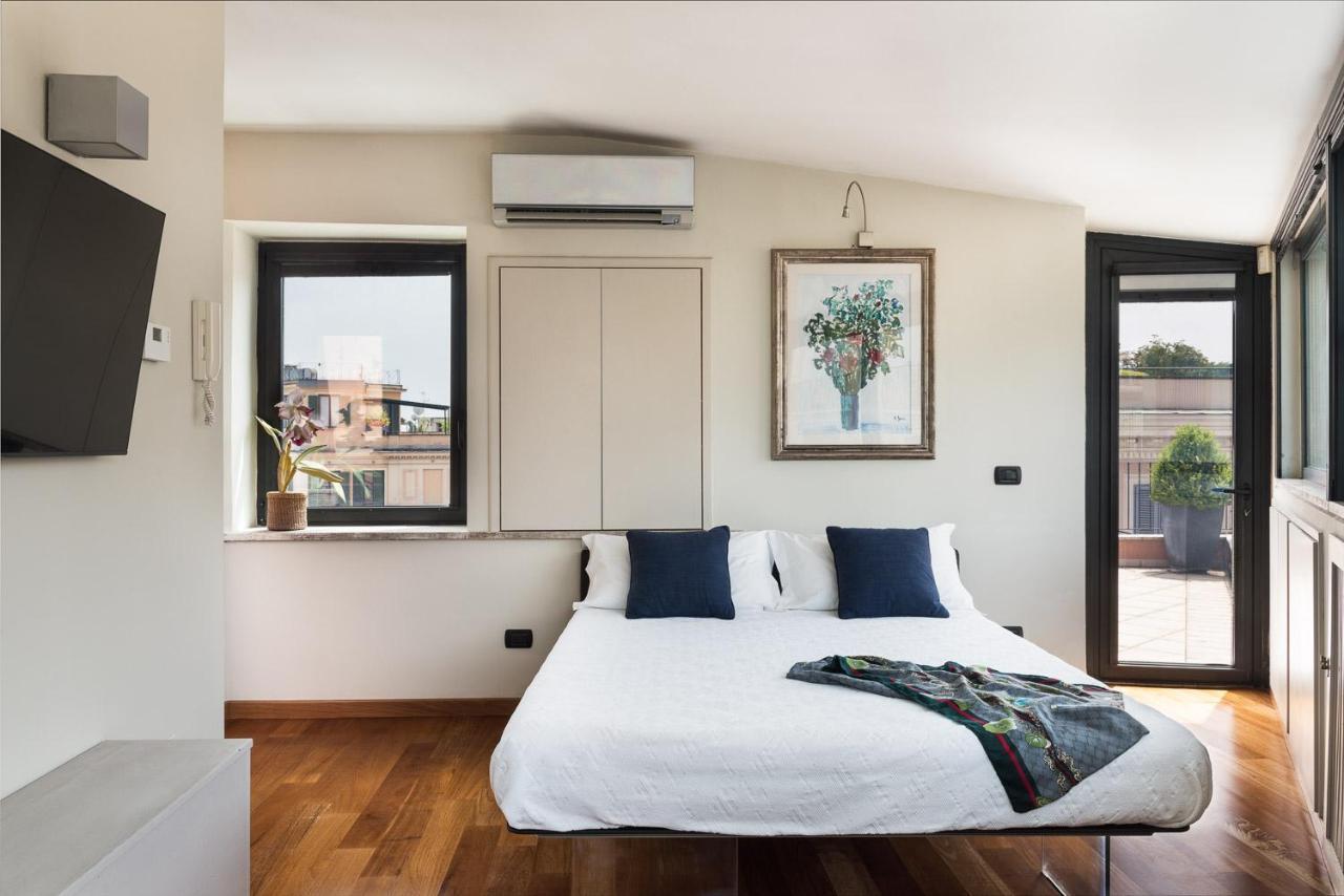 Idyllia - Penthouse In Navona Area Apartment Рим Екстериор снимка